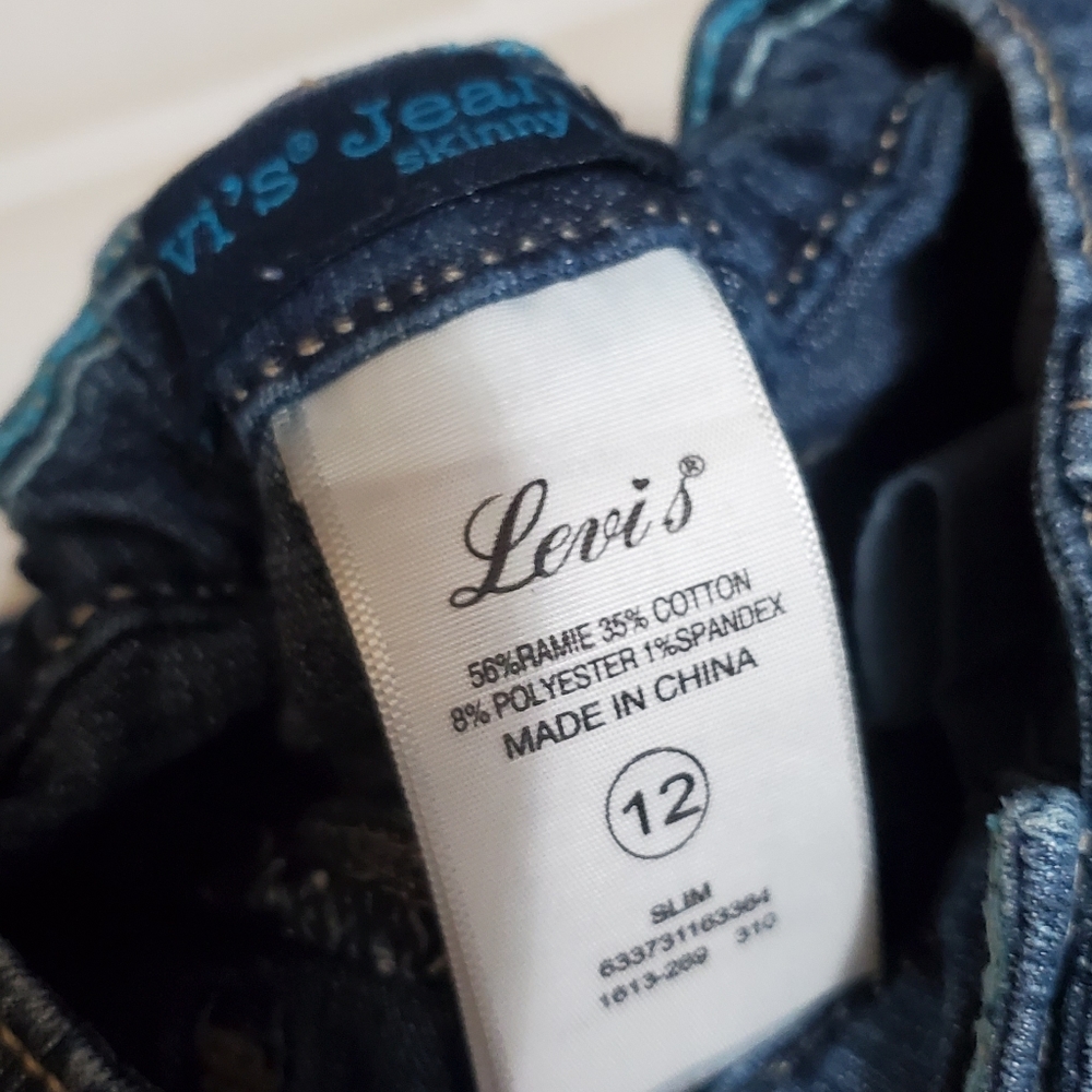 Kids size 12 Levi pants